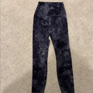 Lululemon align leggings
size 2 - length 25